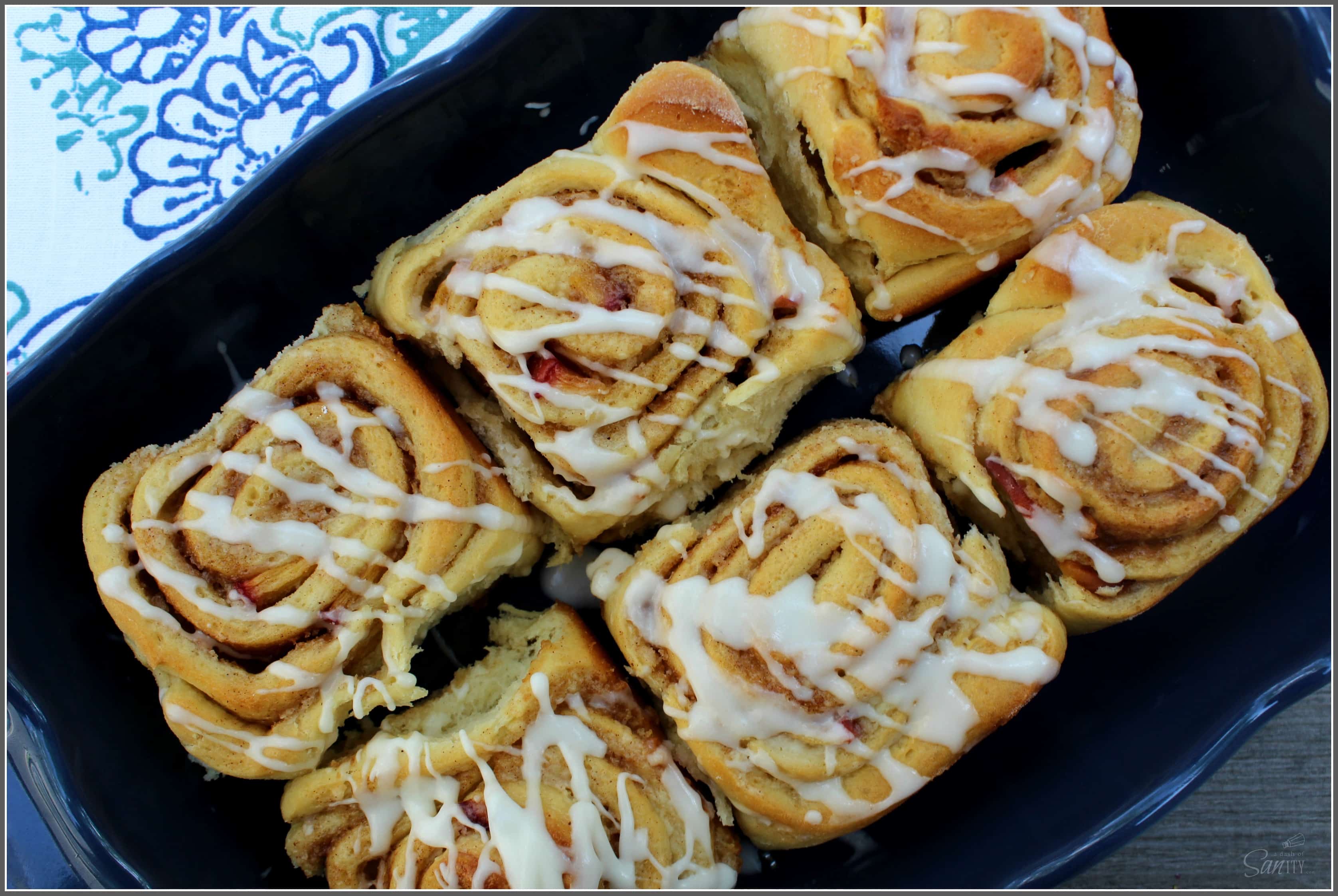 Fresh Peach & White Chocolate Sweet Rolls with white chocolate filling, fresh peaches, cinnamon, and sugar will please anyone with a sweet tooth or not. Fresh Peach & White Chocolate Sweet Rolls