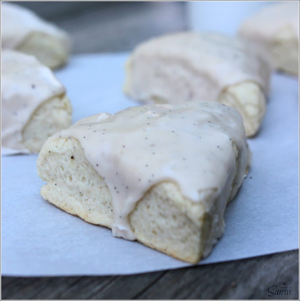 vanilla bean scone