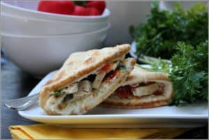 Lunch Made Easy with Lean Cuisine | Delicious. Satisfying. Mom Approved.