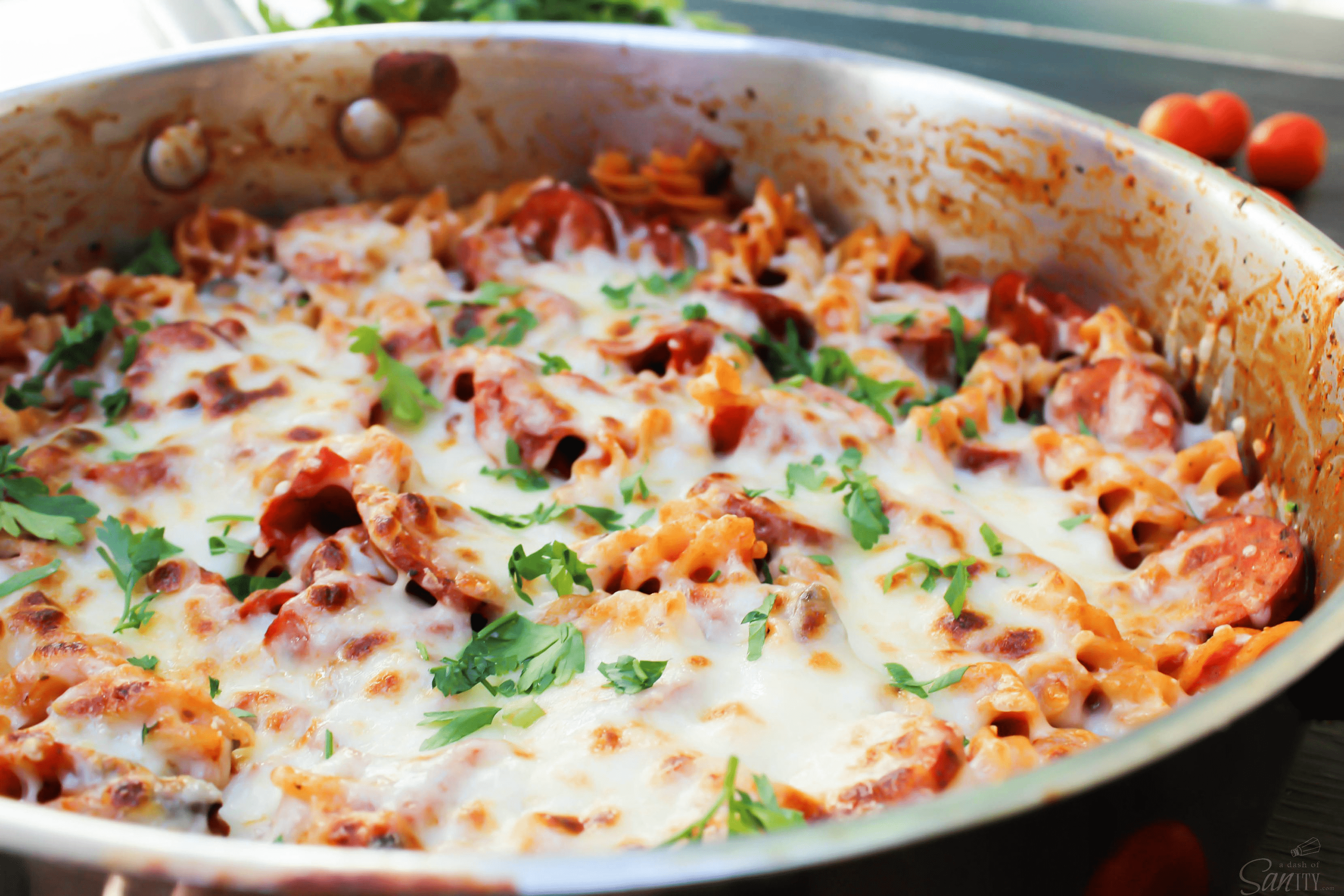 This One Pot Pizza Pasta is a dish the entire family will love, plus it's ready in just 30 minutes! Dinner cannot get any easier or more delicious.