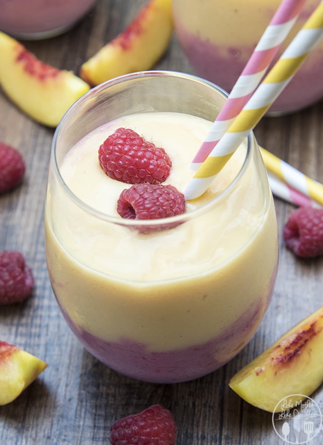 raspberry-peach-smoothie-6