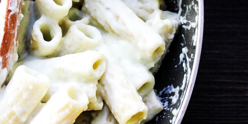 This Creamy Pesto Alfredo is an easy 20-minute meal made with pesto, Parmesan cheese, cream cheese, and heavy cream. You can’t get much cheesier than this. This Creamy Pesto Alfredo is an easy 20-minute meal made with pesto, Parmesan cheese, cream cheese, and heavy cream. You can’t get much cheesier than this.