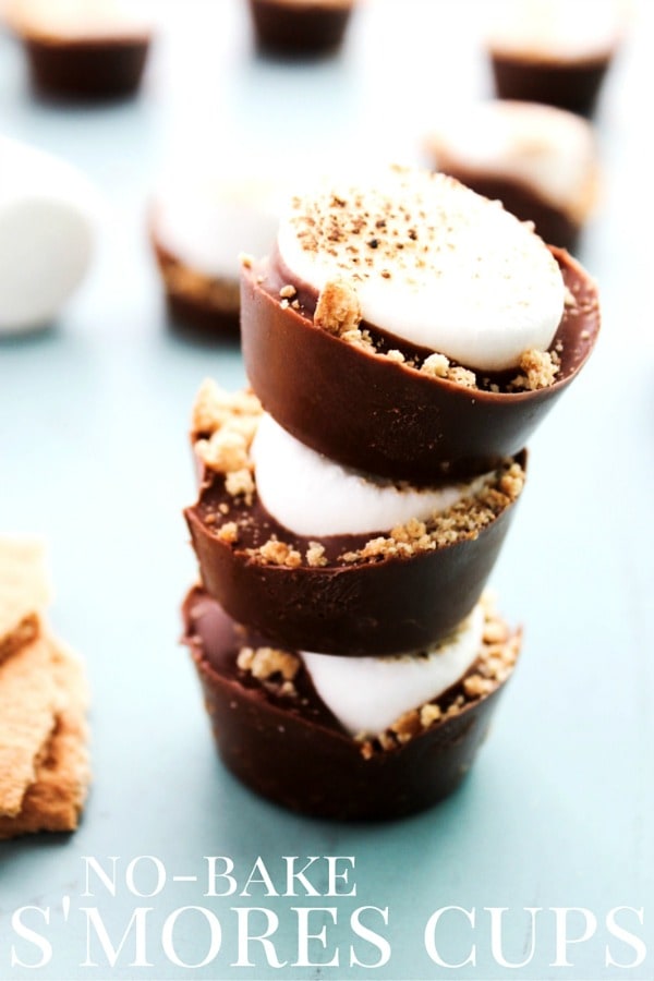 No-Bake S'mores Cups are an easy twist on a favorite summer treat. Whether you're having a barbecue or headed to the beach, these are the perfect fun treat.