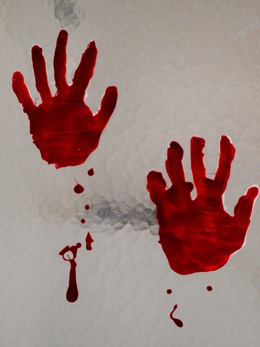 bloody-hand-print-clings