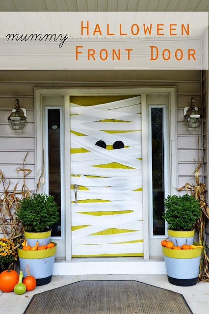 mummy-door