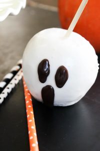 Quick & Easy Halloween Candied Apples