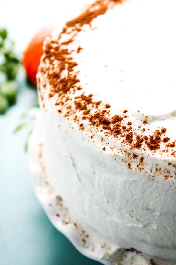 Pumpkin Spice Mousse Cake - decadent layers of pumpkin spice cake and a simple pumpkin mousse filling. A perfect fall dessert, and a Thanksgiving must have. Pumpkin Spice Mousse Cake - decadent layers of pumpkin spice cake and a simple pumpkin mousse filling. A perfect fall dessert, and a Thanksgiving must have. pumpkin-spice-mousse-cake-cake
