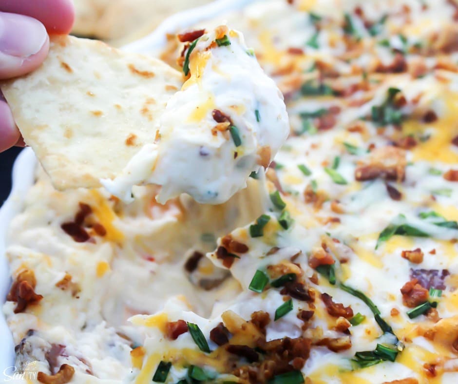 Creamy Bacon & Shrimp Dip cheese, sour cream, cream cheese, chives, crackers