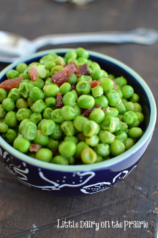 BUTTERY GARLIC AND BACON PEAS