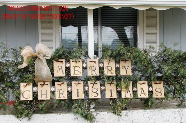 DIY MERRY CHRISTMAS PORCH SIGN