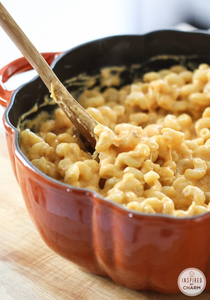 PUMPKIN MAC AND CHEESE WITH BACON
