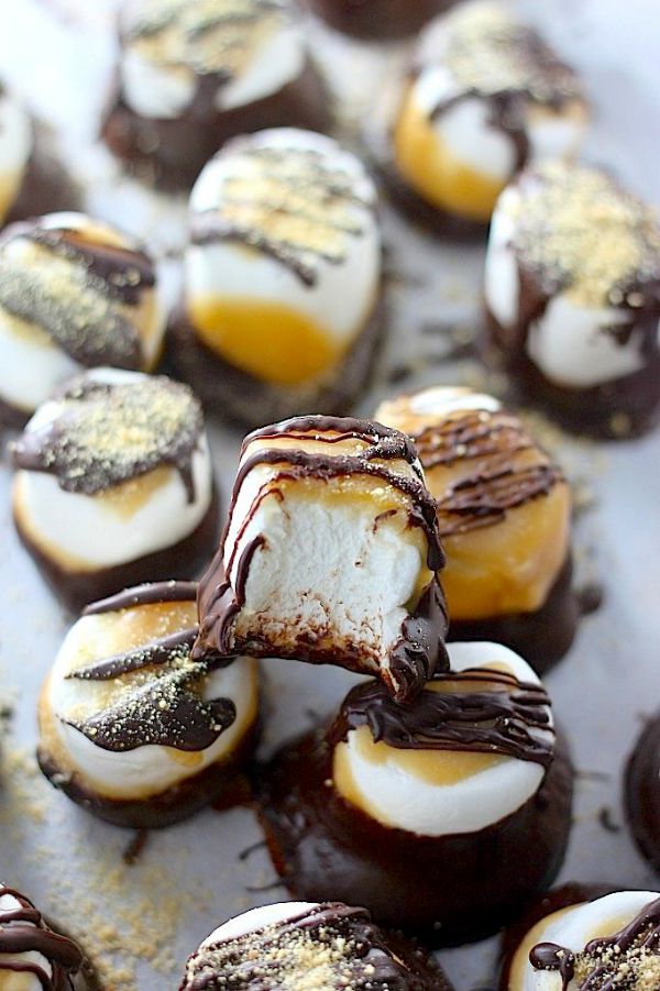 Dark Chocolate Salted Caramel Dipped Marshmallows