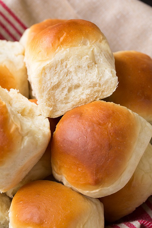 BIG SOFT FLUFFY ONE HOUR ROLLS