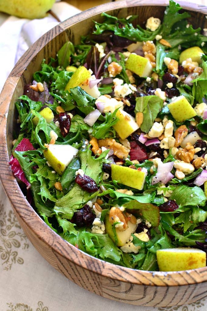 PEAR, WALNUT & GORGONZOLA SALAD