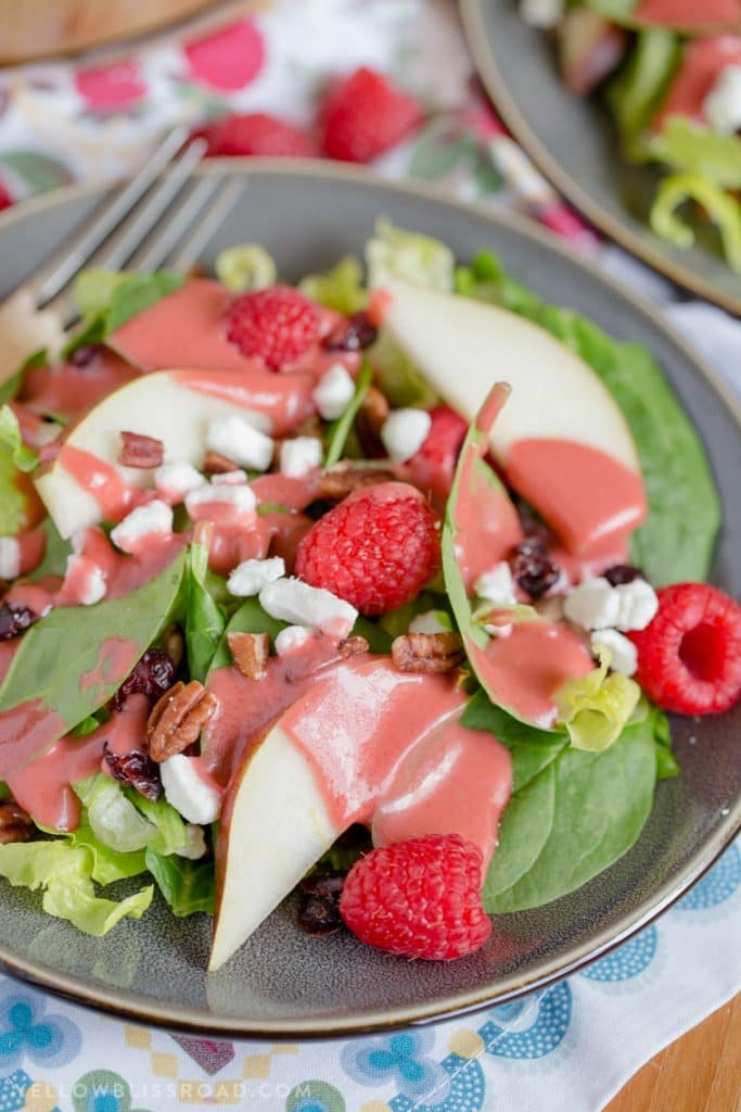 RASPBERRY & PEAR SALAD WITH HOMEMADE RASPBERRY VINAIGRETTE