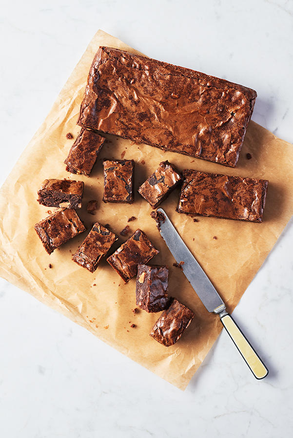 THE BEST CHOCOLATE TOFFEE BROWNIES
