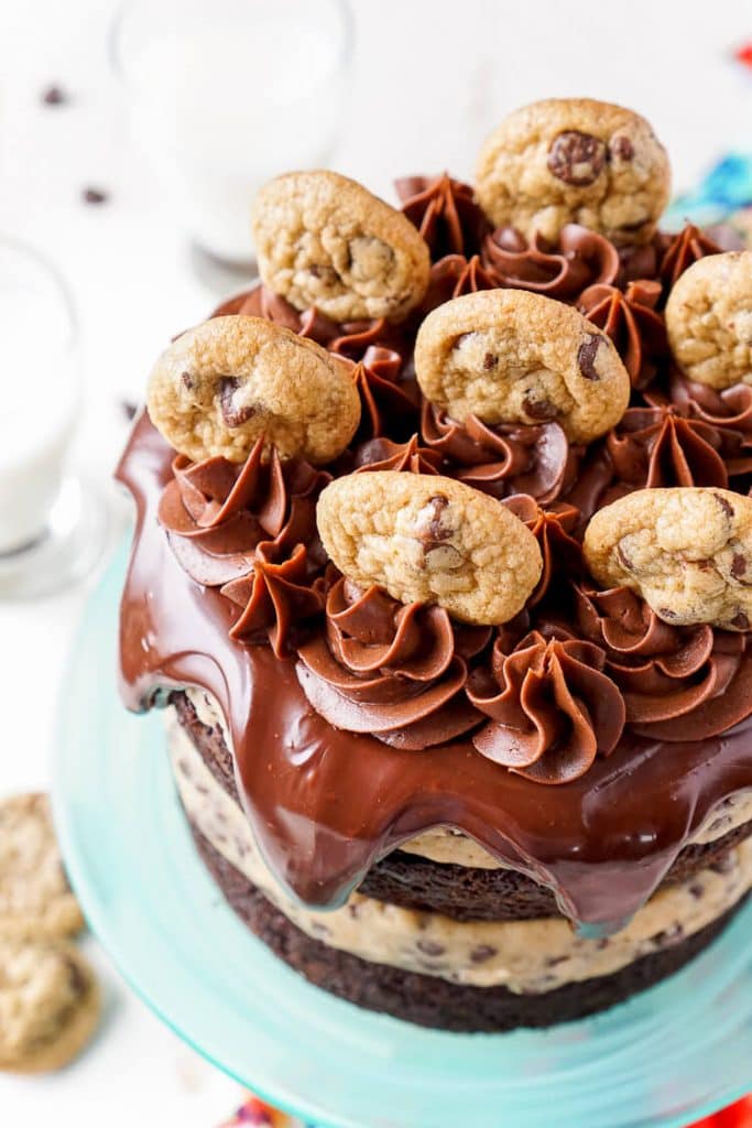 CHOCOLATE CHIP COOKIE DOUGH CAKE RECIPE