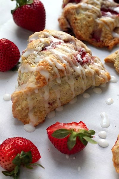 FRESH STRAWBERRY SCONES WITH LEMON GLAZE