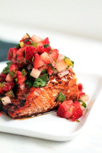 BALSAMIC GLAZED SALMON WITH STRAWBERRY SALSA