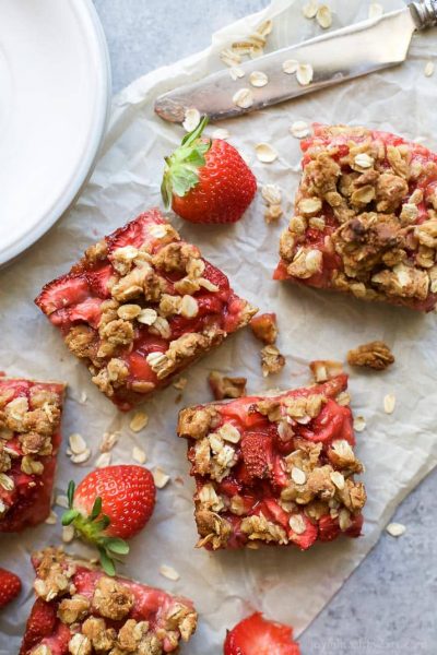 STRAWBERRY OATMEAL BARS