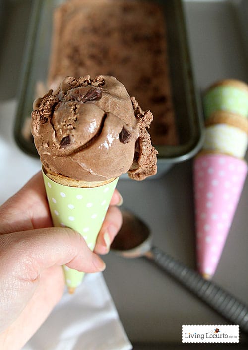 HOMEMADE ROLO CHOCOLATE ICE CREAM