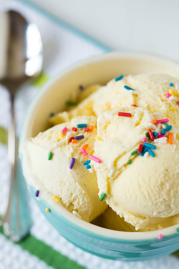 VANILLA BEAN ICE CREAM RECIPE