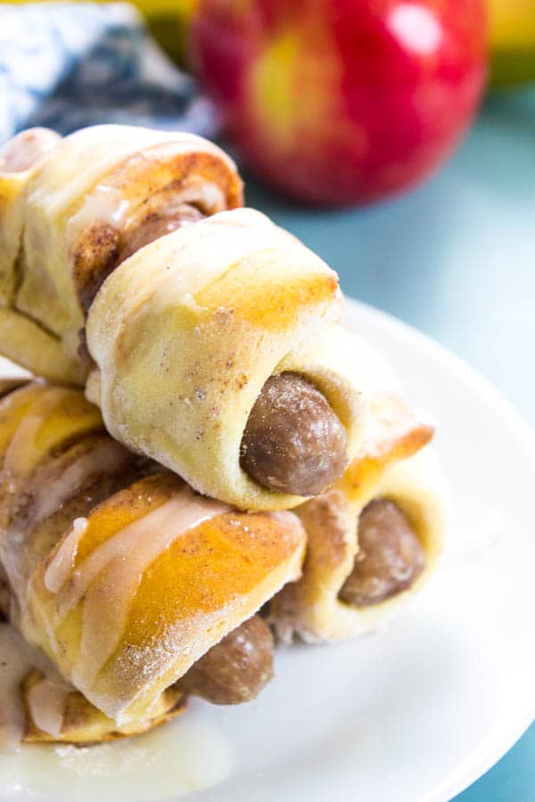 breakfast sausages wrapped in cinnamon rolls on plate
