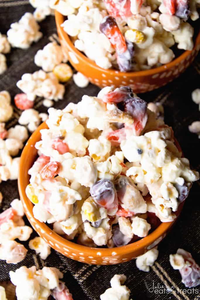 This collection of the BEST COLLECTION FOR HALLOWEEN gives you everything. From a little fright to a delicious bite, we have you covered.