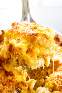 BEST EVER TUNA NOODLE CASSEROLE - creamy, cheesy and completely delicious, this casserole is even adored by those who say they hate Tuna Noodle Casserole.