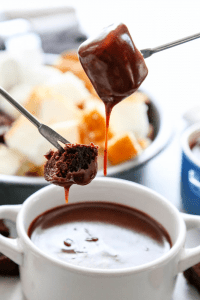 Rich, creamy and decadent this CHOCOLATE PEANUT BUTTER FONDUE recipe is so easy to make and insanely delicious to devour.