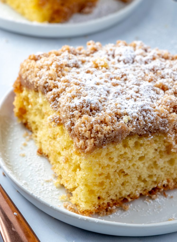 coffee cake with str