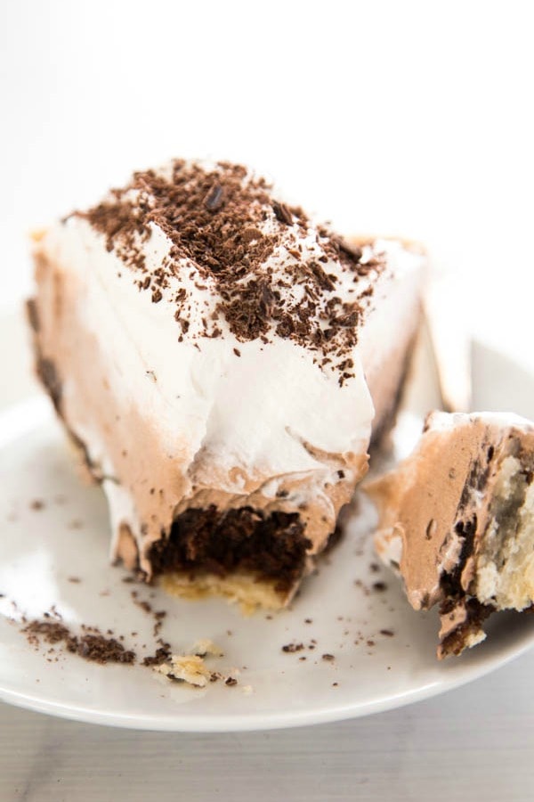 chocolate mousse pie on plate