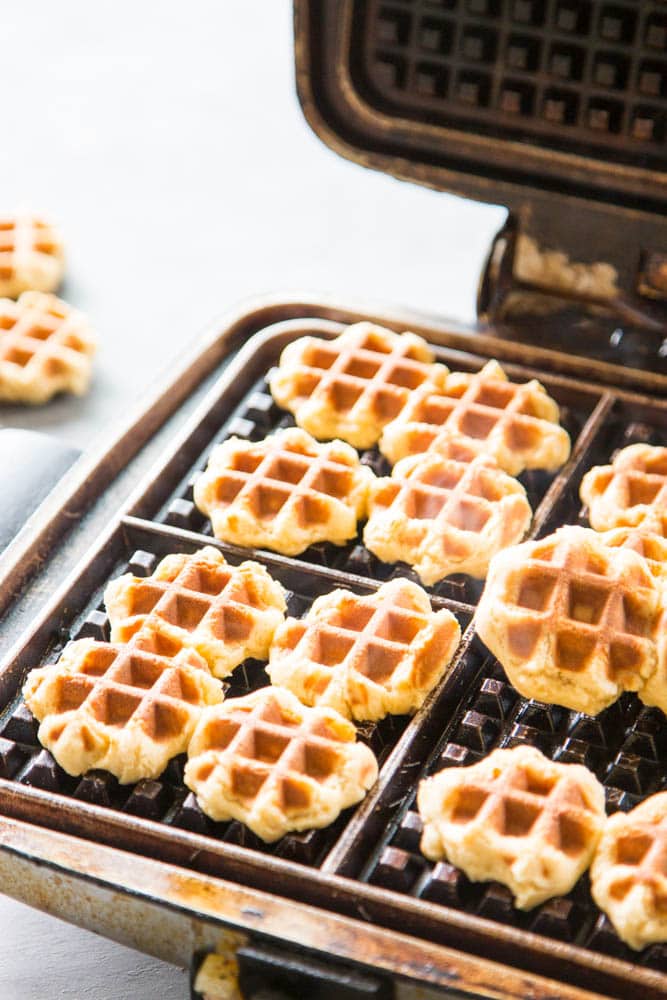 cooked cookies on the waffle iron