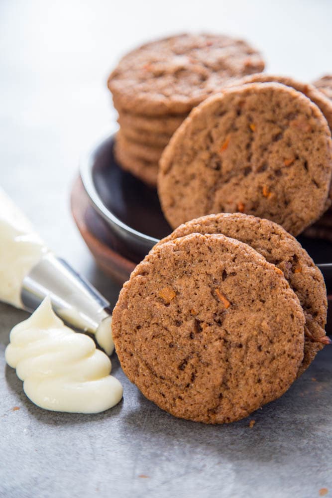 the carrot cake cookies with a bag of frosting.