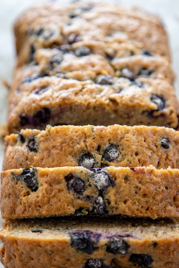 close-up shot of the sliced loaf.