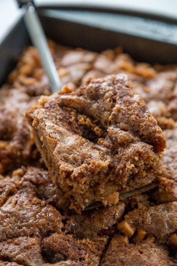 close up shot coffee cake in pan