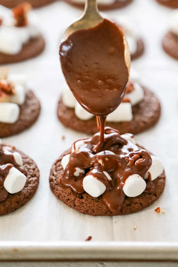 These Mississippi Mud Cookies are rich, gooey chocolate pecan cookies that are an insanely delicious twist of the classic pie.