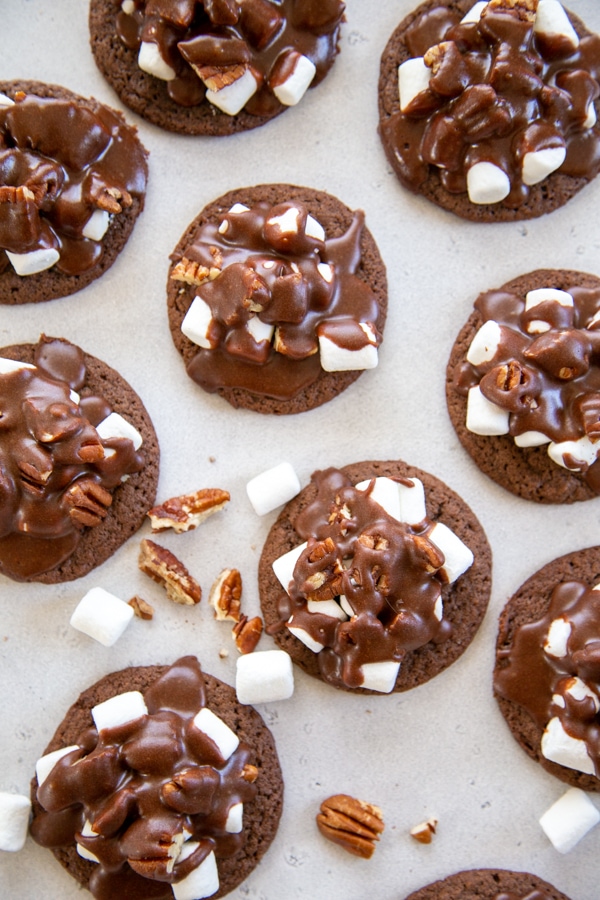 overhead shot of the frosted cookies.