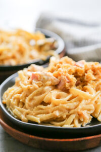 chicken cordon bleu pasta on a plate.