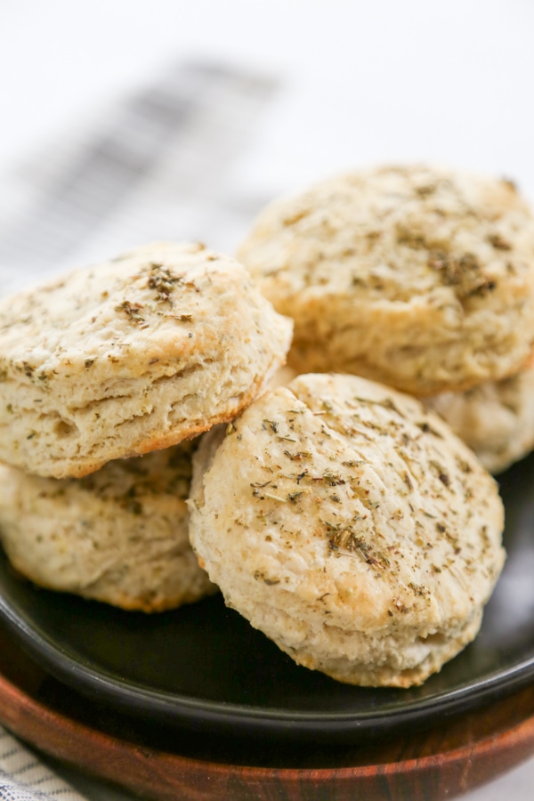 a plate of Italian biscuits.