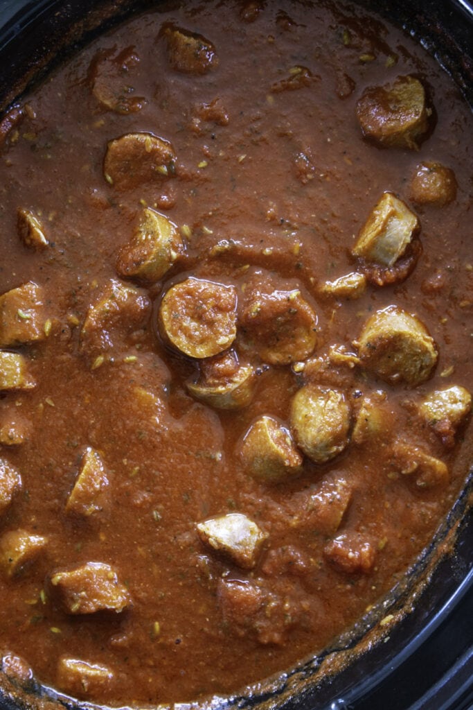 cooked italian sausage sauce in slow cooker