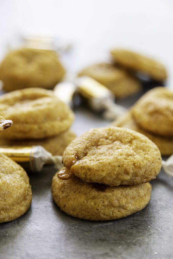 pumpkin caramel cookies all together