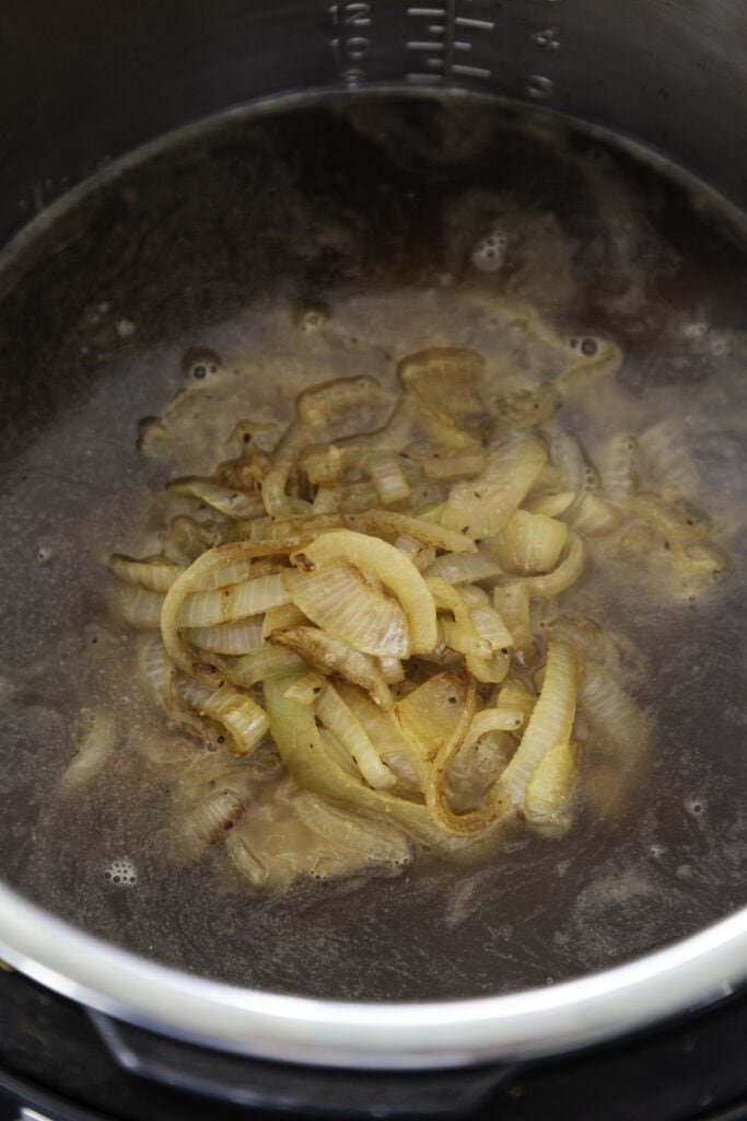 onion soup in instant pot with beef broth