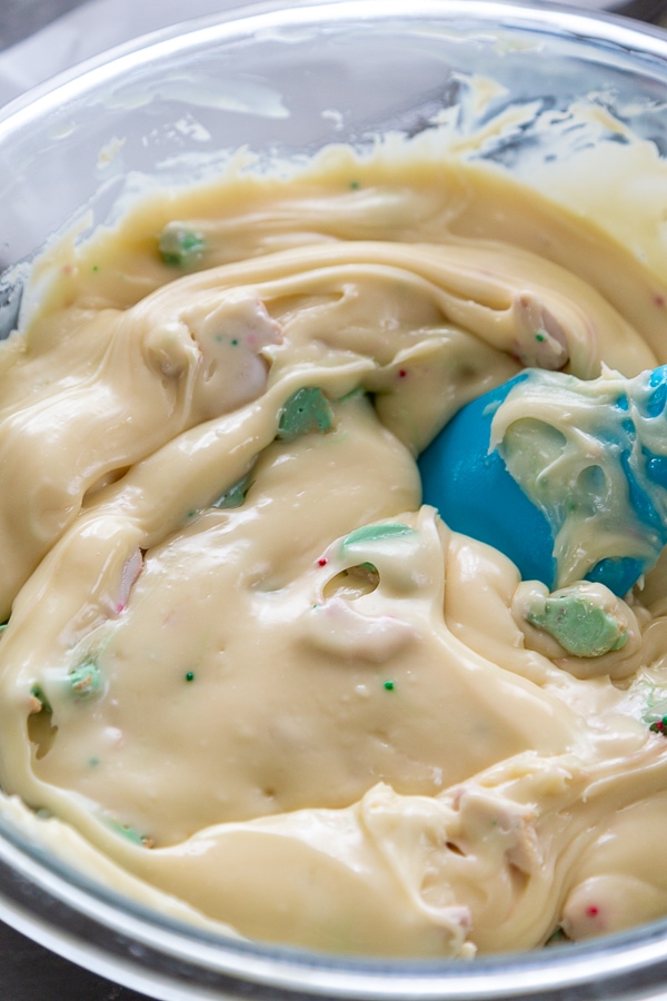 white chocolate fudge with Christmas cookies mixed in
